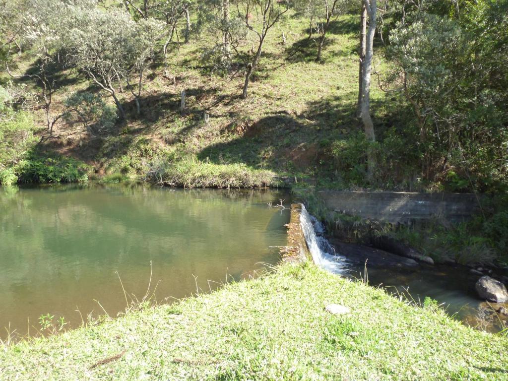  Casa de Campo Rústica em Fazenda Usina