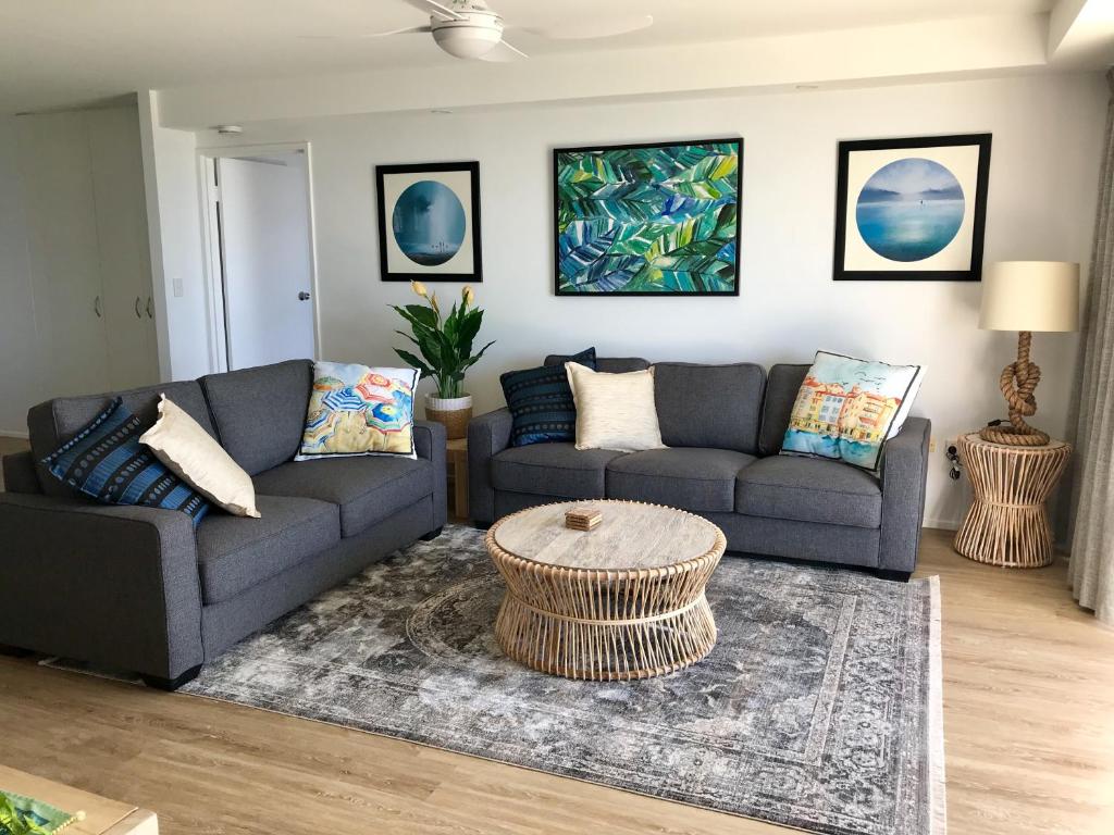Solnamara Beachfront Apartments photo