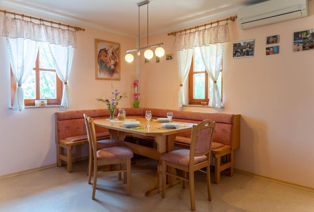 Fotografie z fotogalerie ubytování PLANINCA -hiša z razgledom v destinaci Šmarje pri Jelšah