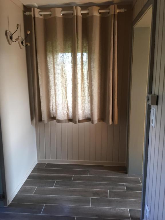 Haus BuylBergh - Deluxe Double Room With Shower