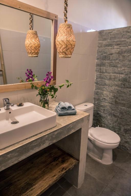 Flowers & Fire Yoga Garden - 18