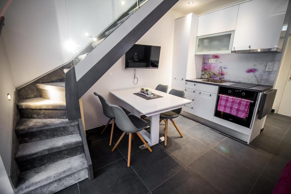 Kuchyň nebo kuchyňský kout v ubytování Golf apartment with SPA tickets discount