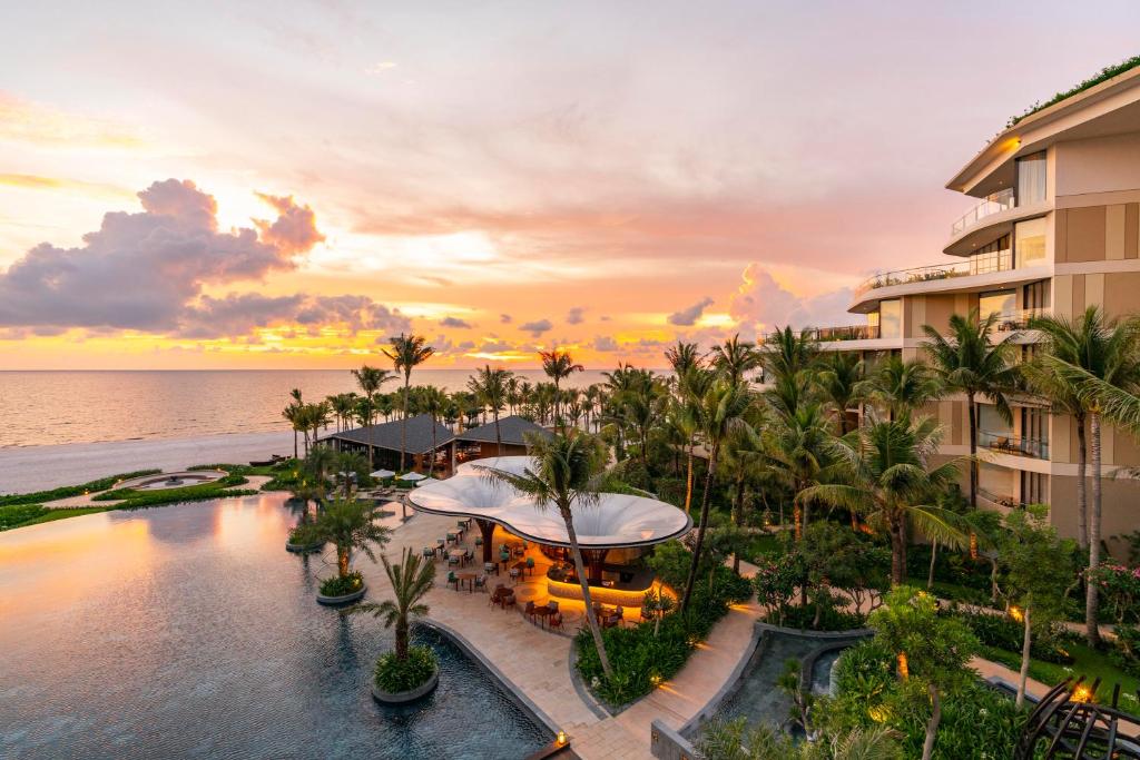 Phong cảnh thiên nhiên gần resort
