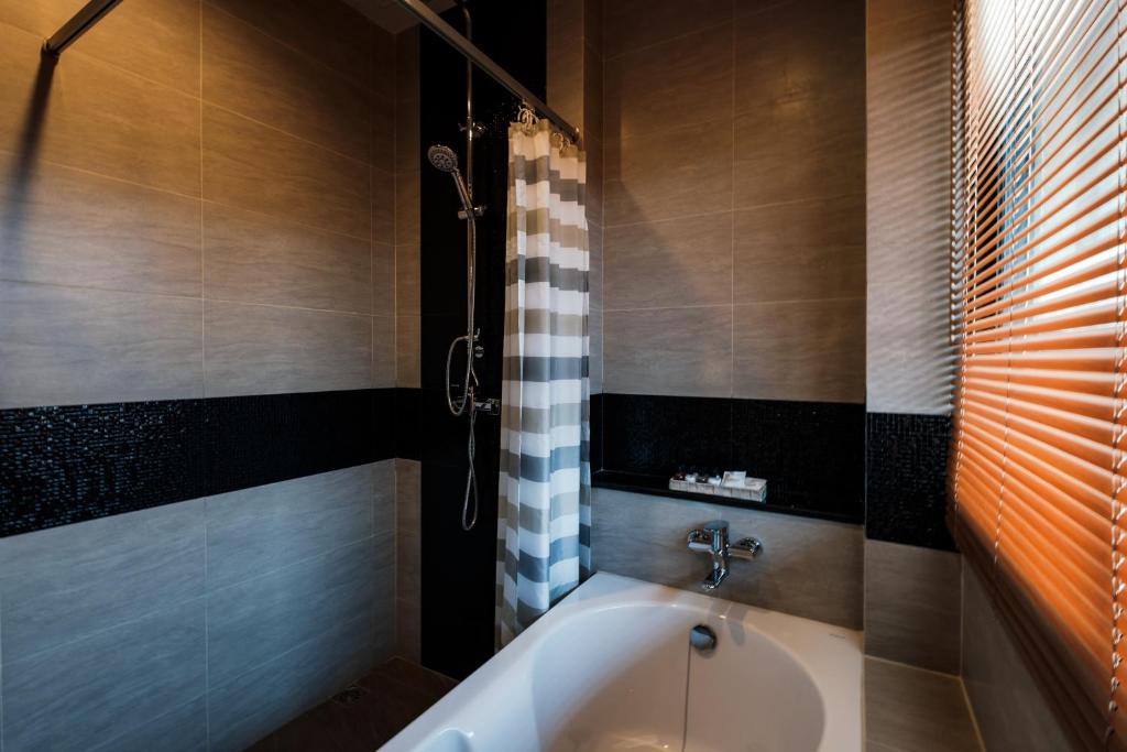 Wealth Boutique Hotel Chiang Mai - Resim 34