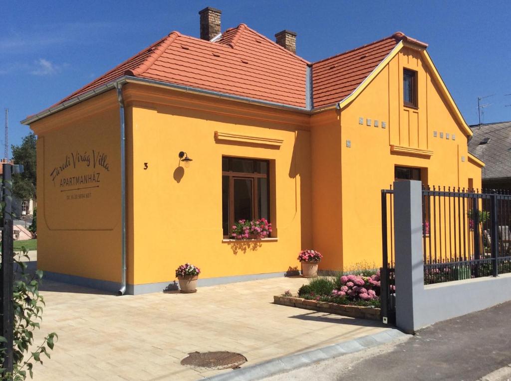 Budova, v ktorej sa apartmán nachádza