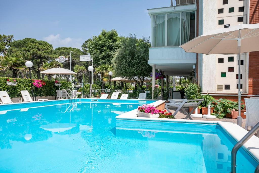 Bazén v ubytování Hotel Ridolfi nebo v jeho okolí