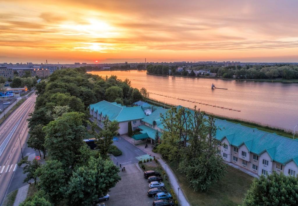 Hotel HP Park Poznan Malta - Resim 1