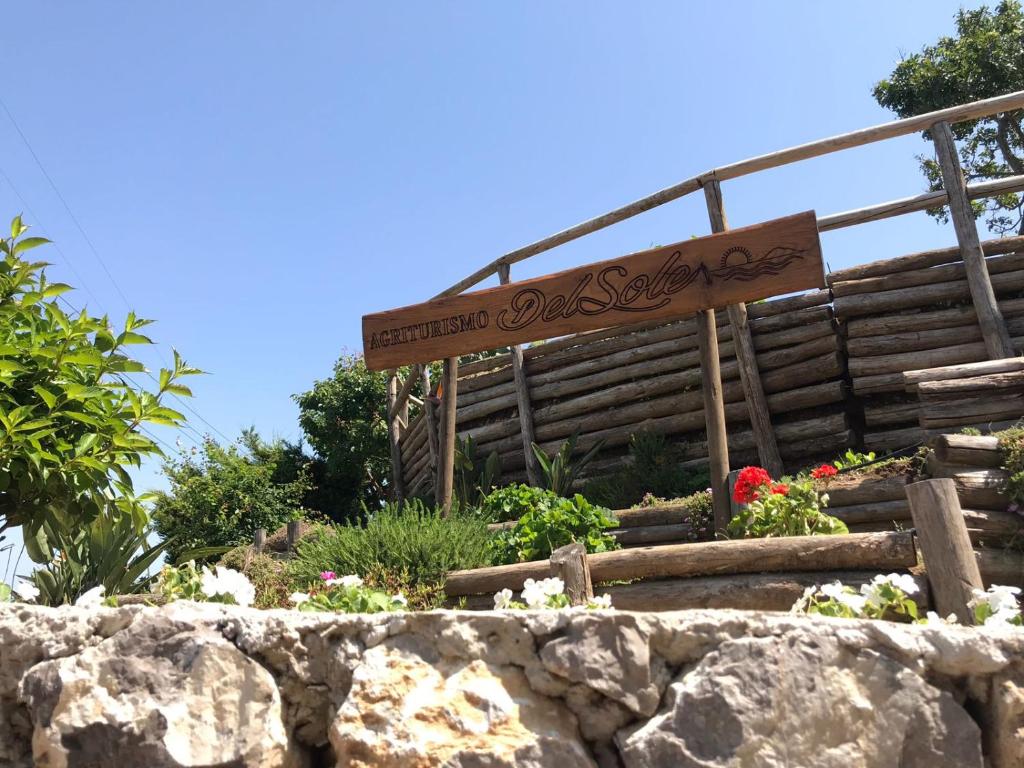 Κήπος έξω από το Agriturismo del Sole