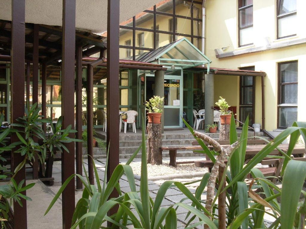 Exteriér nebo vchod ubytování Botax Motel