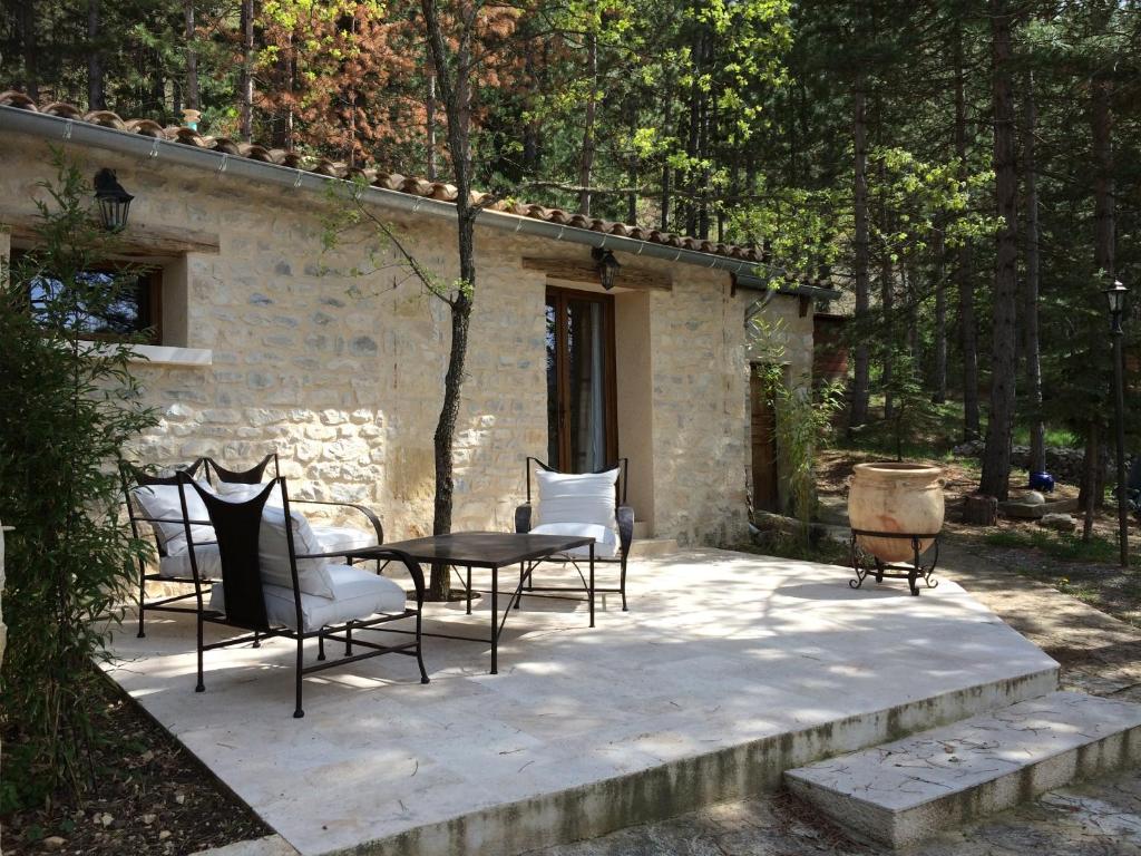 Zahrada ubytování B&B Le Deffends de Redon