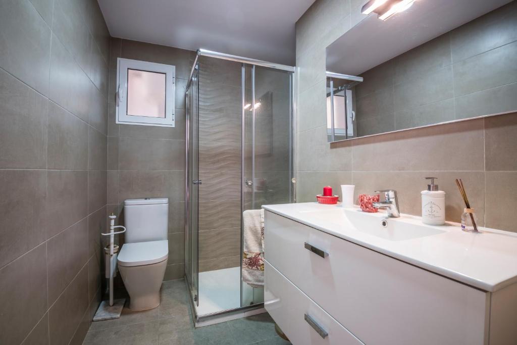 Kúpeľňa v ubytovaní El Coral Apartment Valencia