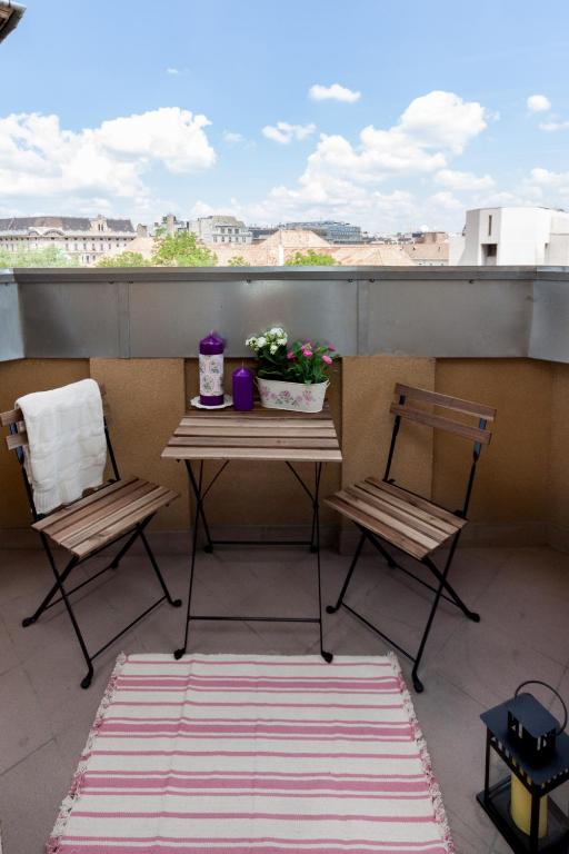 Balkón alebo terasa v ubytovaní Grand Budapest Penthouse