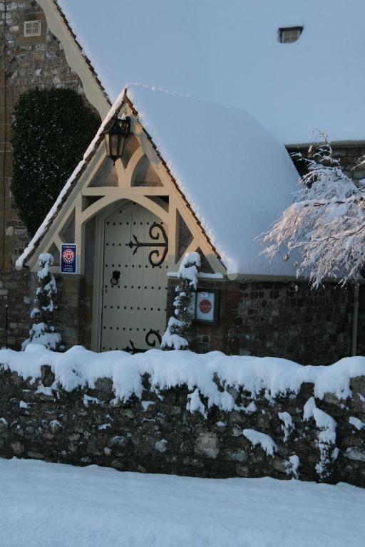 The Belfry at Yarcombe v zimě