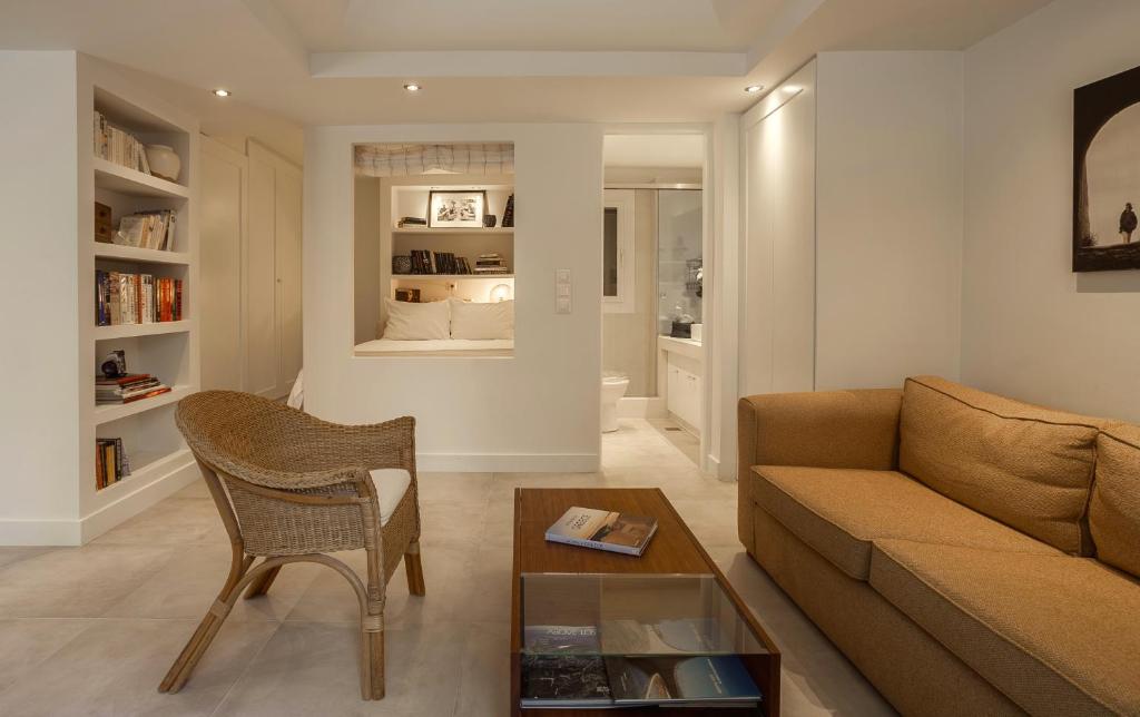 Right under the Acropolis - Apartment