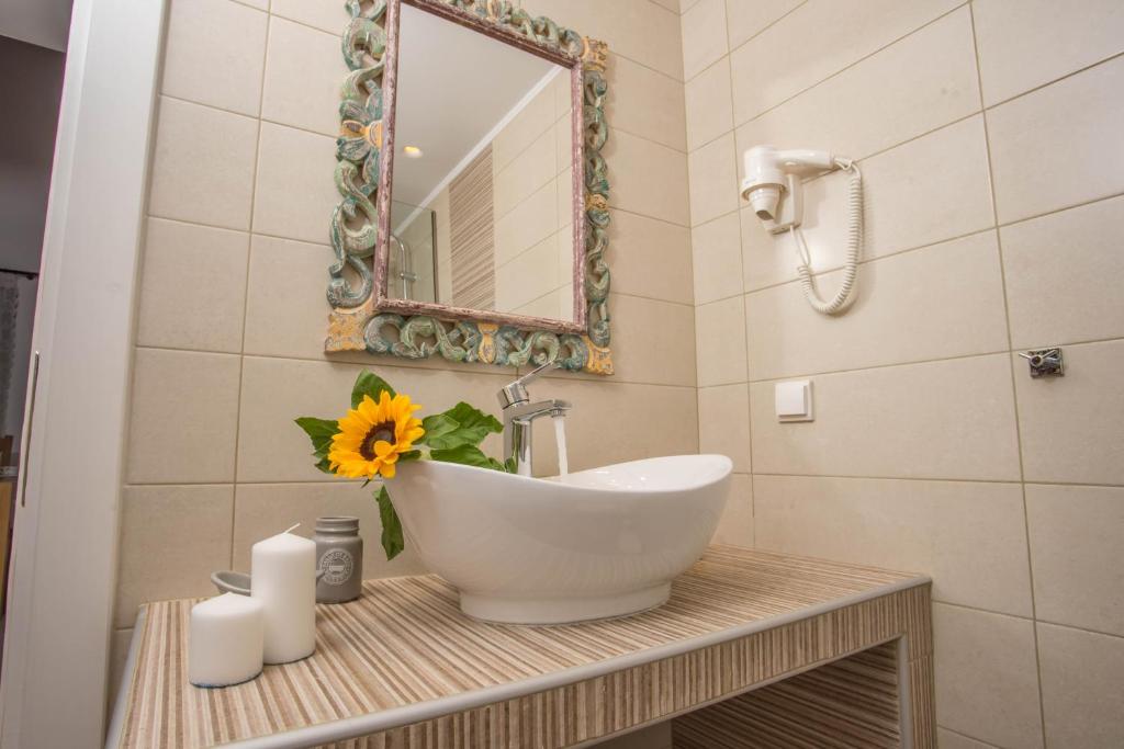 A bathroom at Alexandros Stone House