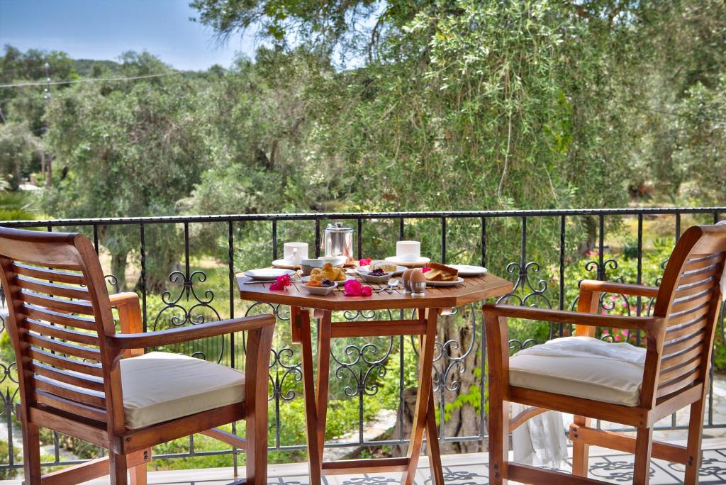 Paxos Club Resort & SPA - 3