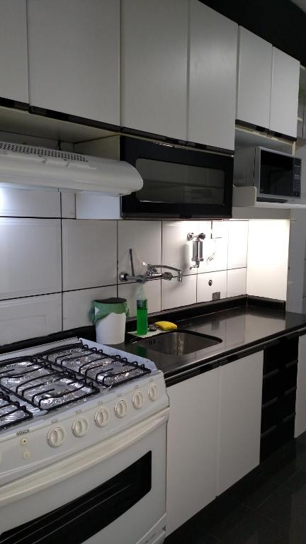  Aconchegante ao lado do shopping com garagem e Wifi