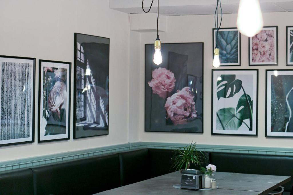 First Hotel Brommaplan - Resim 31