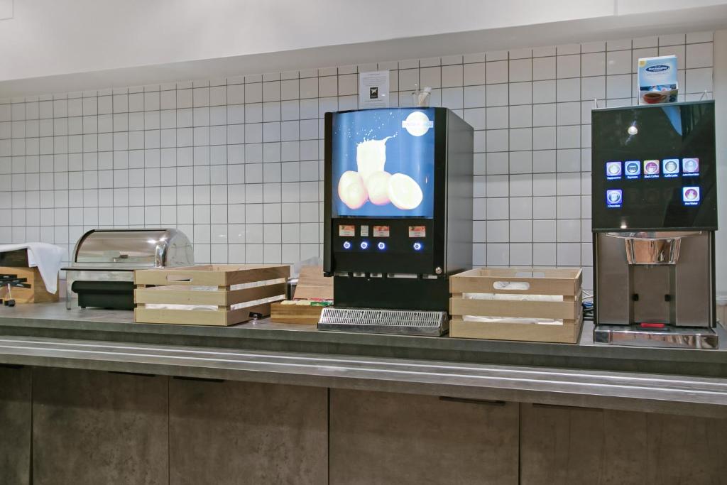 First Hotel Brommaplan - Resim 34