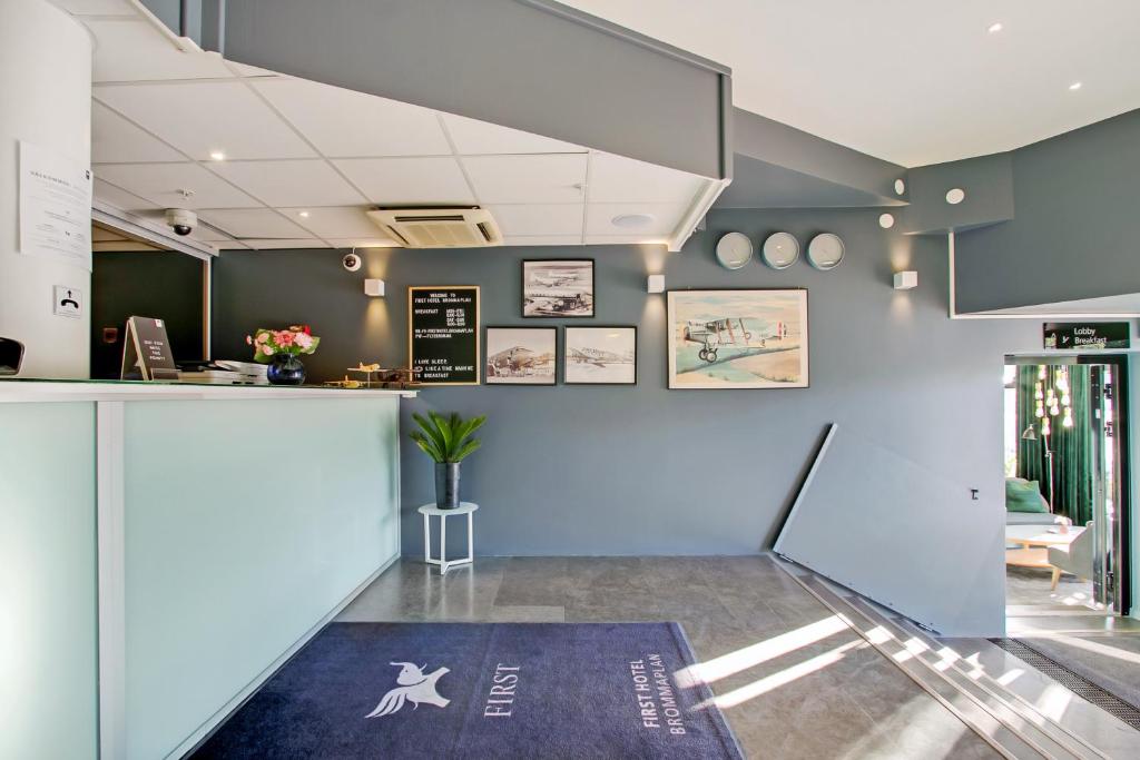 First Hotel Brommaplan - Resim 13