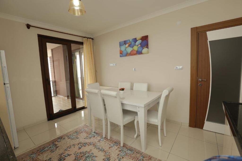 North Pearl Residence - 9