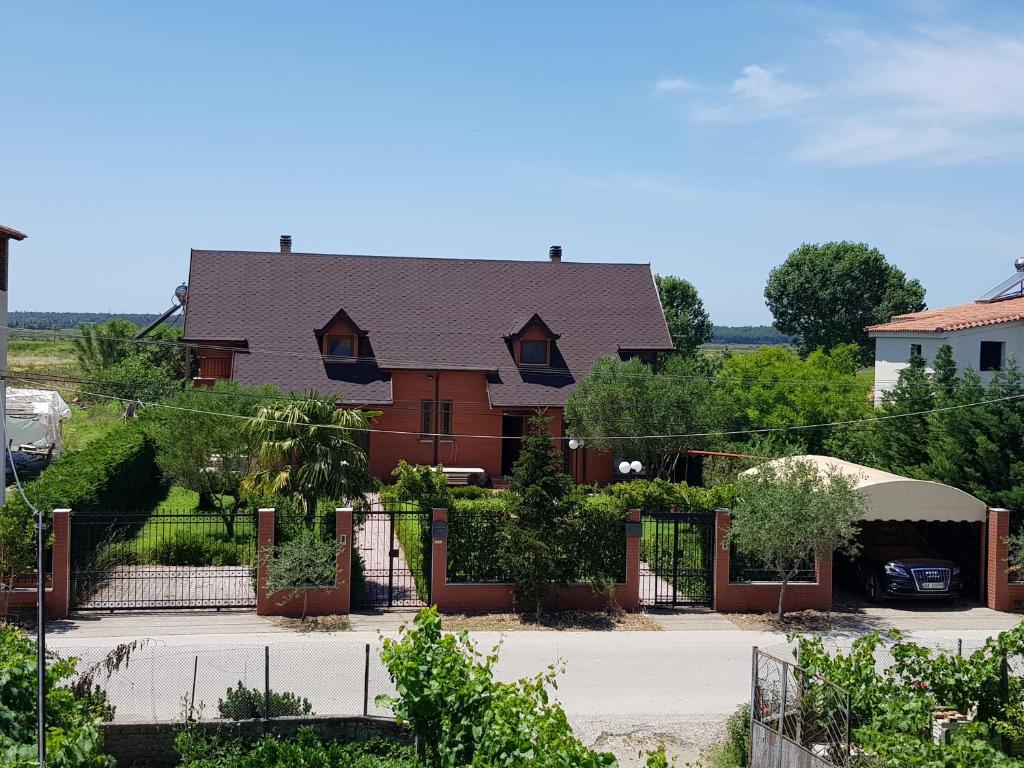 Villa "GREEN PARADISE" - Imazhi 10