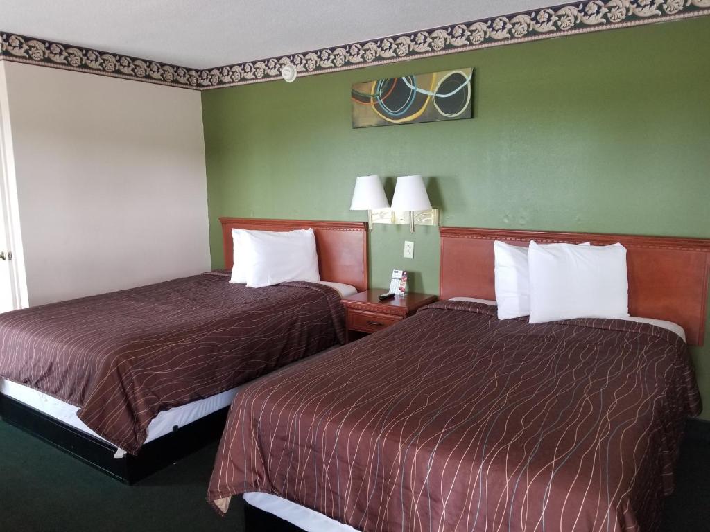 Eldon Inn photo