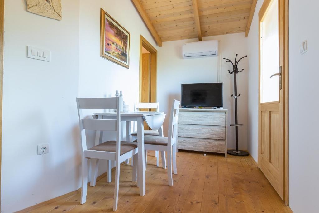 Kuchyňa alebo kuchynka v ubytovaní Eco Holiday Home Lavanda