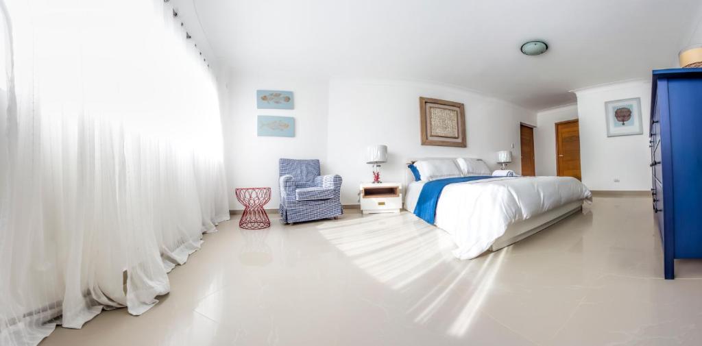 Vista Marina Residence - Une Chambre Avec Vue Sur L'océan