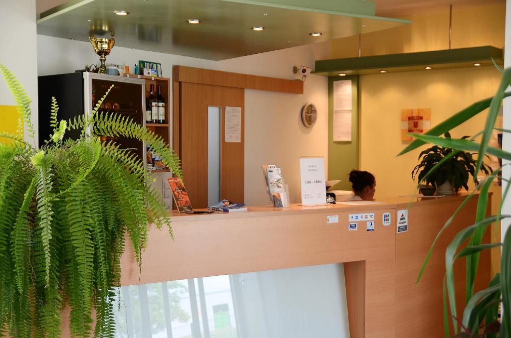 Hotel Imos - Resim 16