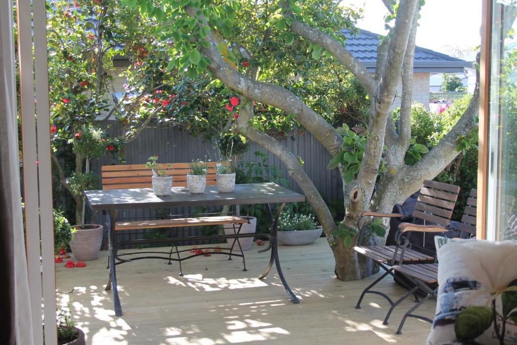 Beautiful Bungalow CBD - Resim 25