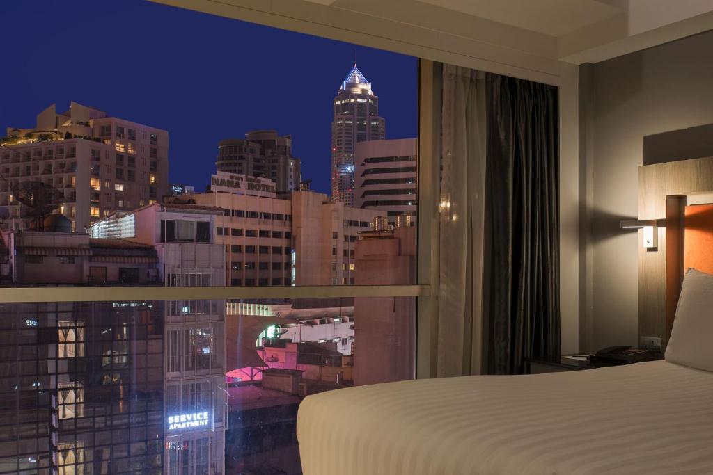 Grand 5 Hotel & Plaza Sukhumvit Bangkok - Resim 17