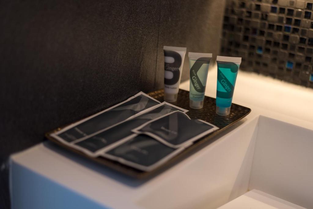 Grand 5 Hotel & Plaza Sukhumvit Bangkok - Resim 16