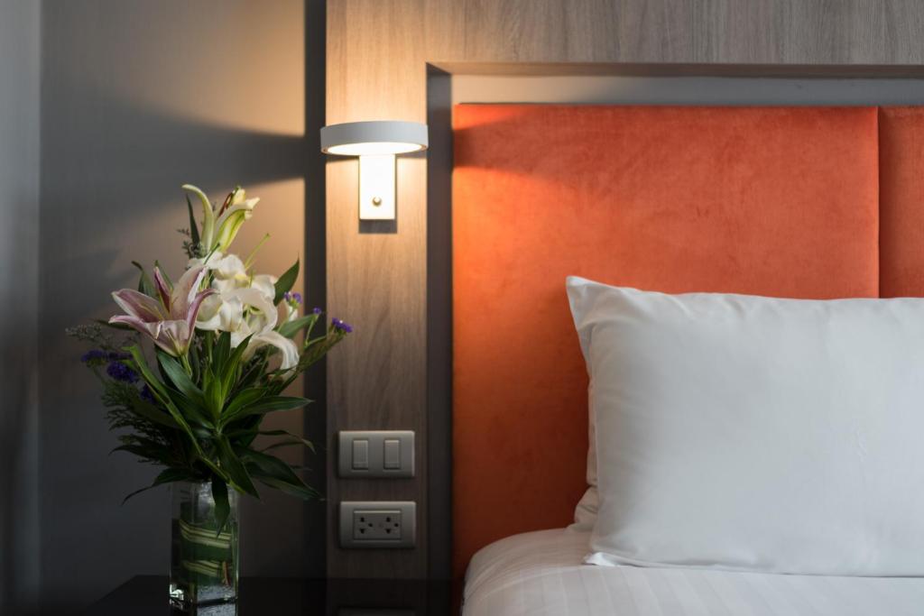 Grand 5 Hotel & Plaza Sukhumvit Bangkok - Resim 11