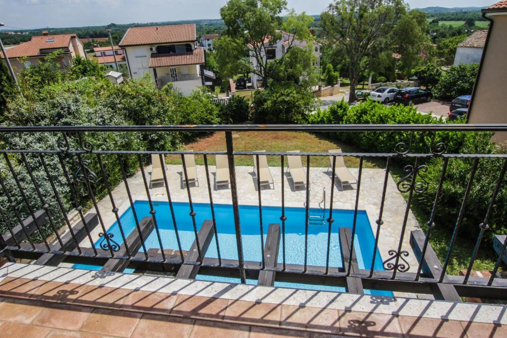 Basen w obiekcie Villa Marinac lub w pobliżu