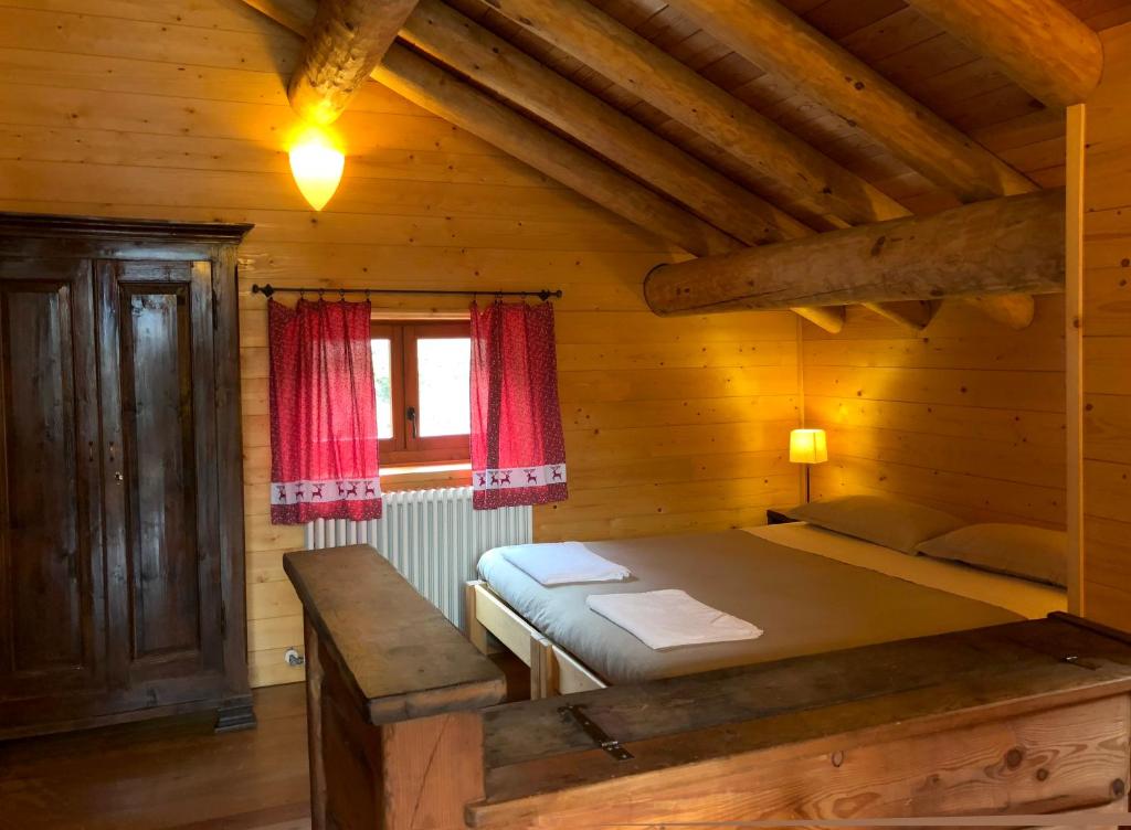 Ca dal Cros - Habitación Cuádruple Con Baño Privado