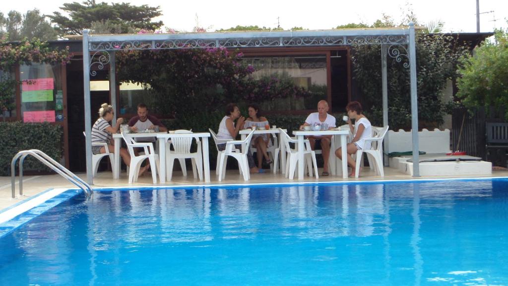 Piscina di B&B La Posada Stintino o nelle vicinanze