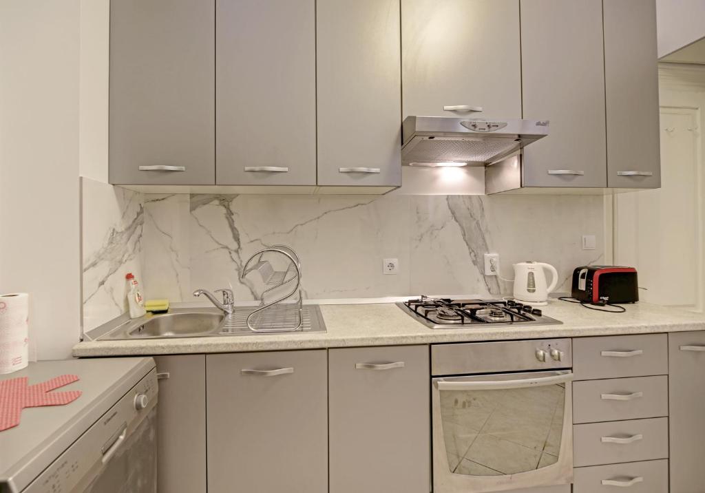 The Beachfront Dubrovnik Old Town - 9