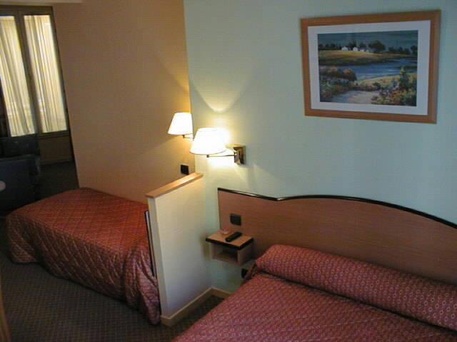 Hotel Ferney République - Resim 17