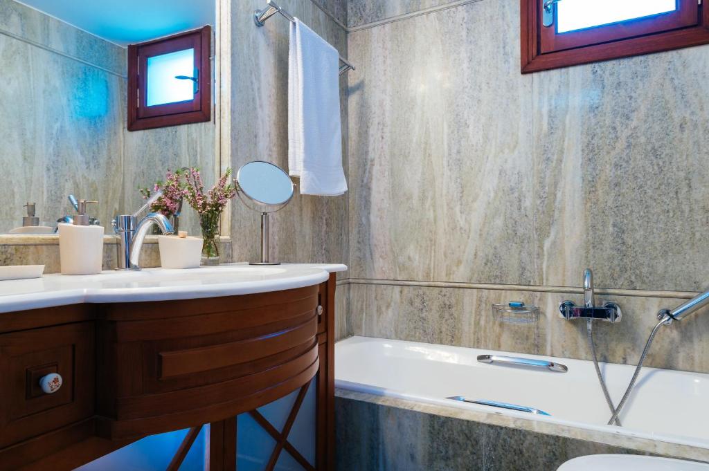 Kúpeľňa v ubytovaní Agios Nikolaos Beach Villas