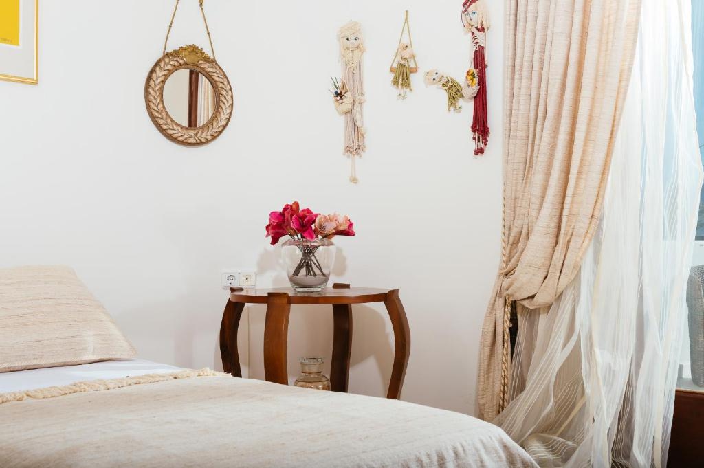 Posteľ alebo postele v izbe v ubytovaní Agios Nikolaos Beach Villas