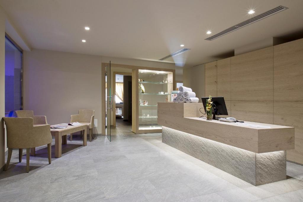 Fotografie z fotogalerie ubytování Design & Suite Hotel Ciarnadoi v destinaci Vigo di Fassa