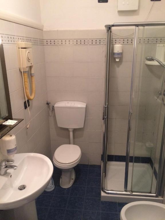 Koupelna v ubytování Hotel Perla Del Mare
