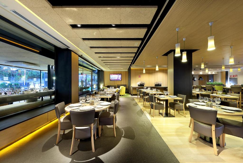 Restaurace v ubytování Occidental Bilbao