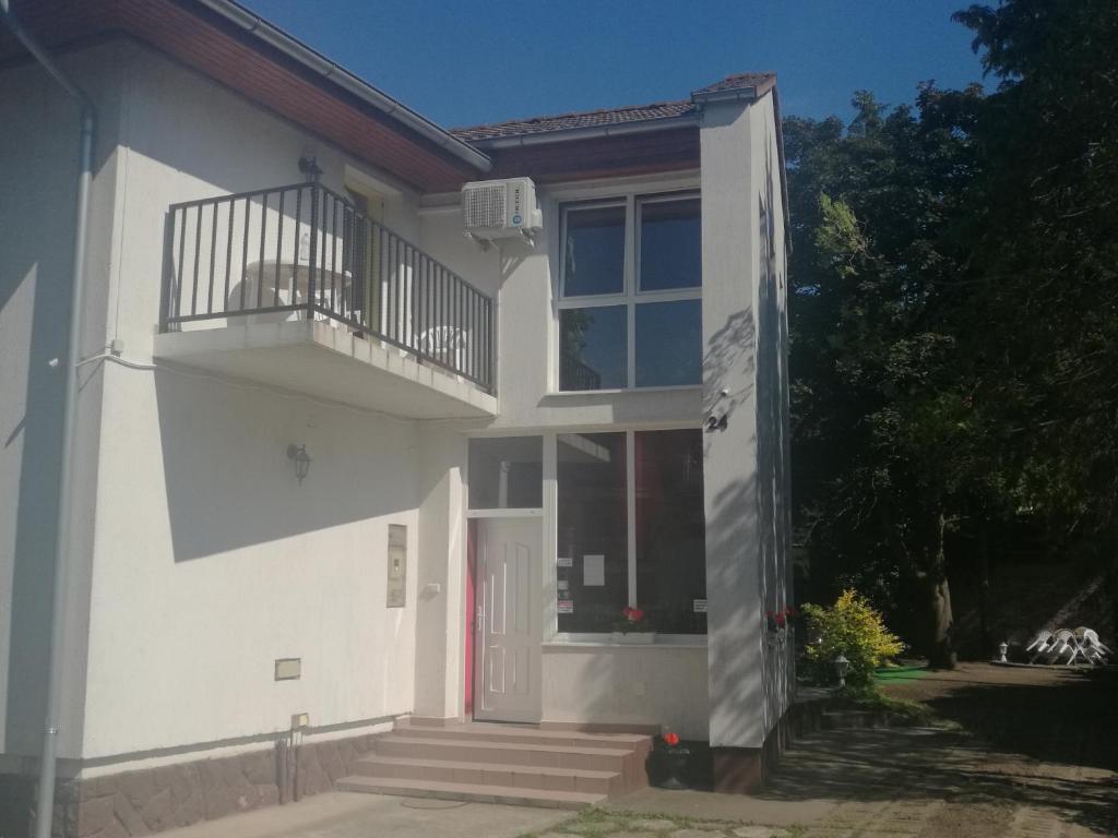 The building in which Az apartmant is located