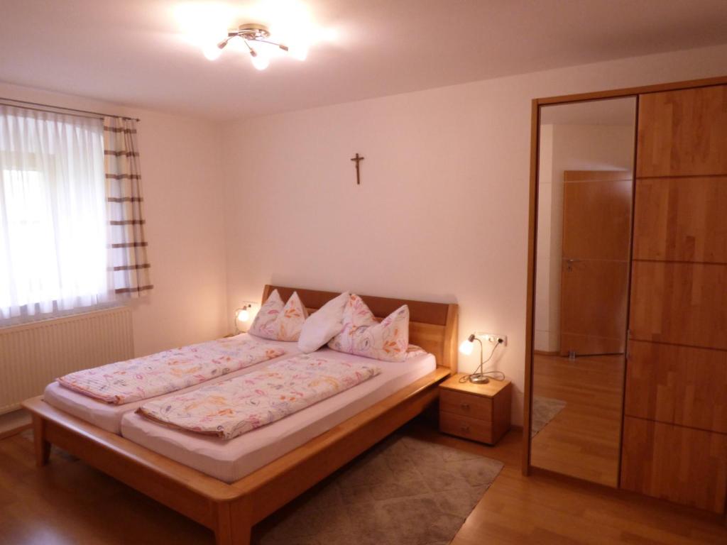 Postel nebo postele na pokoji v ubytování Gillingerhof
