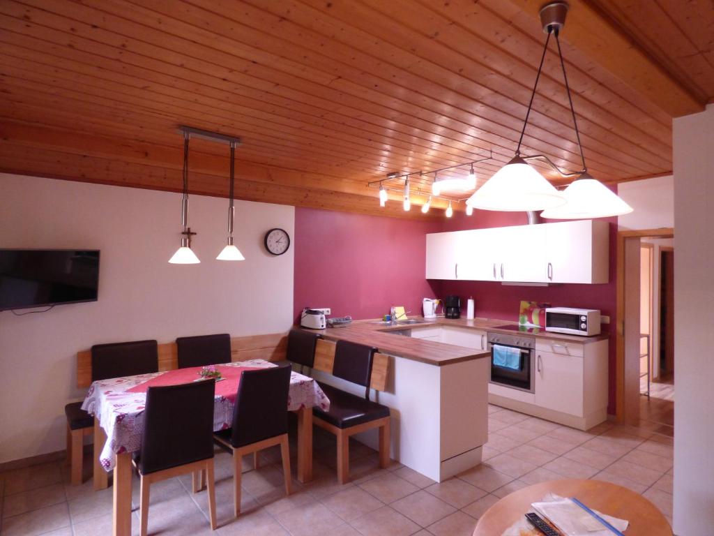 Kuchyň nebo kuchyňský kout v ubytování Gillingerhof