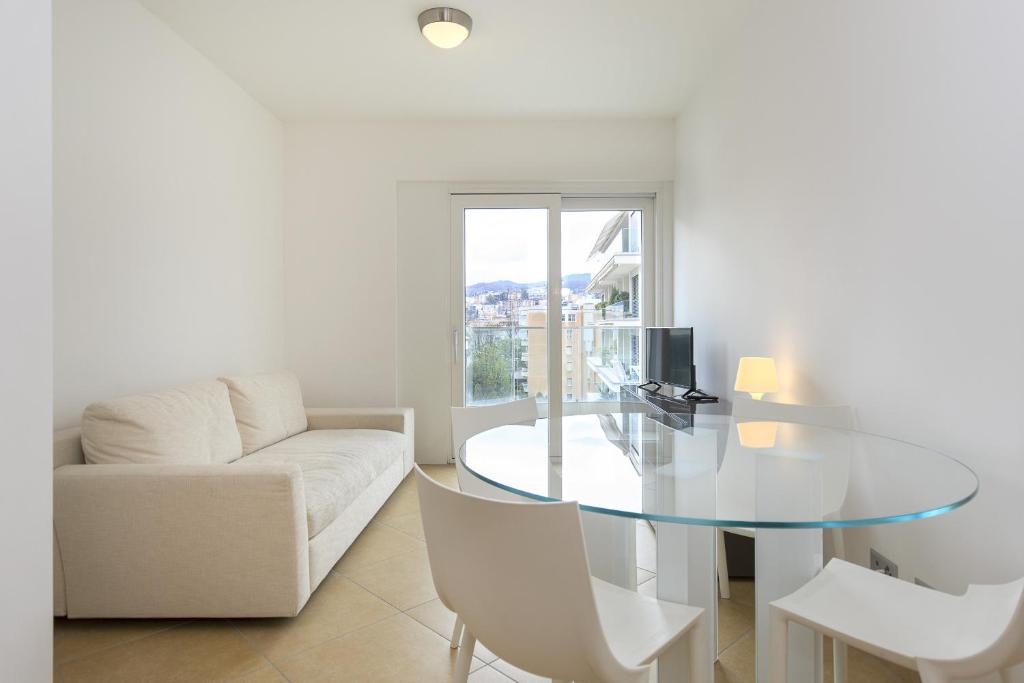 Prestige Apartments by Quokka 360 - spacious flats with terraces - Prestige Du Lac 38