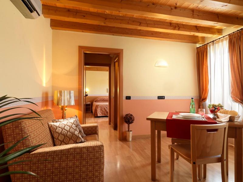 Posezení v ubytování Hotel & Residence Roma