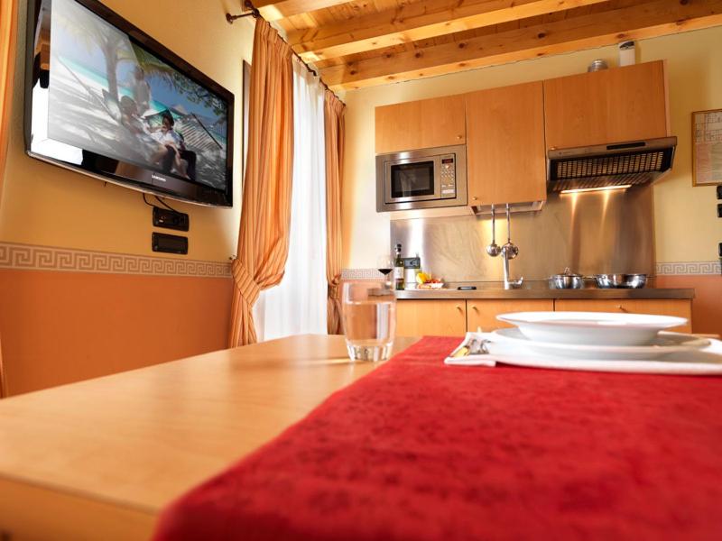 Kuchyň nebo kuchyňský kout v ubytování Hotel & Residence Roma